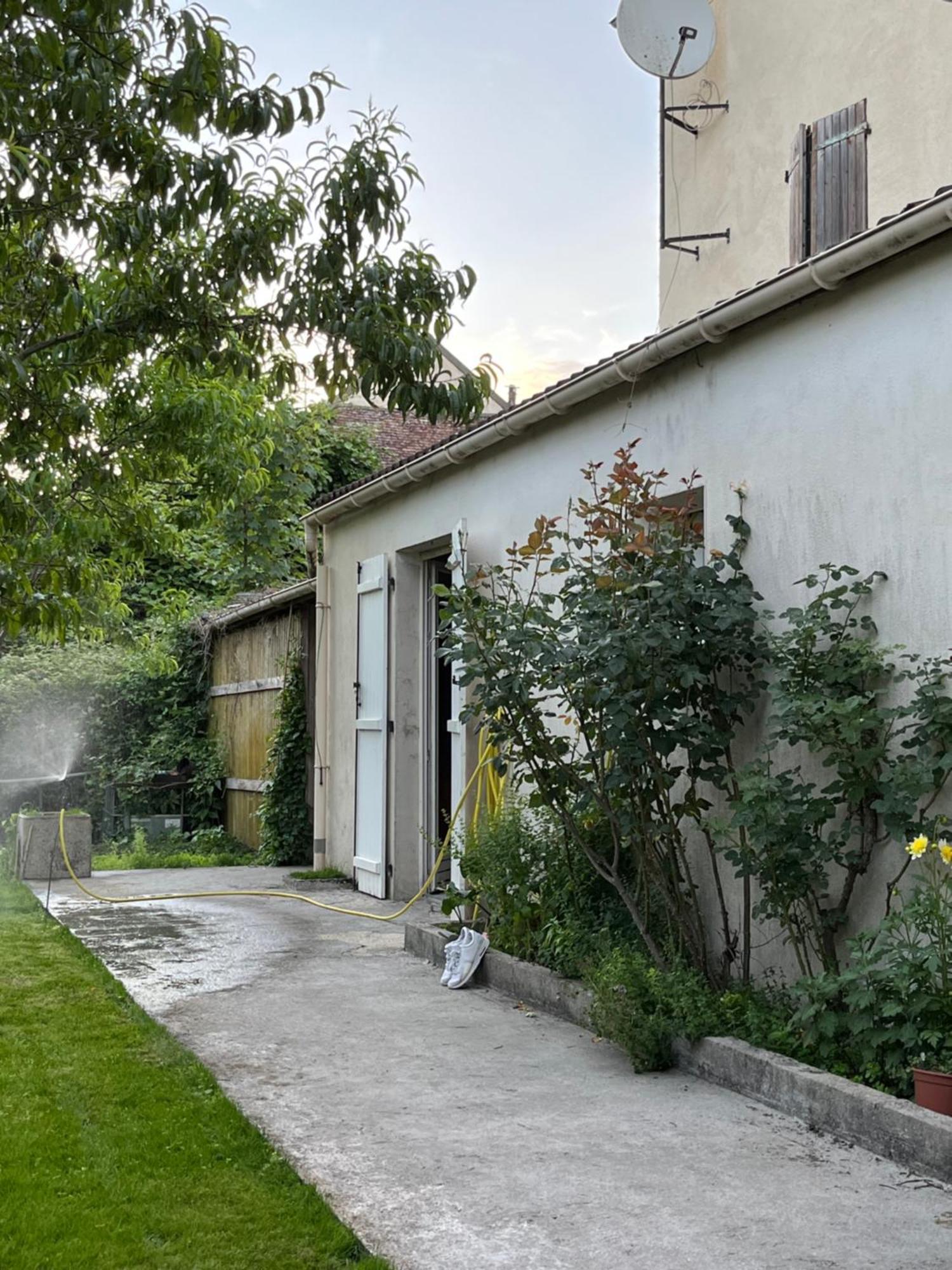 Endroit Charmant Coulommiers Esterno foto