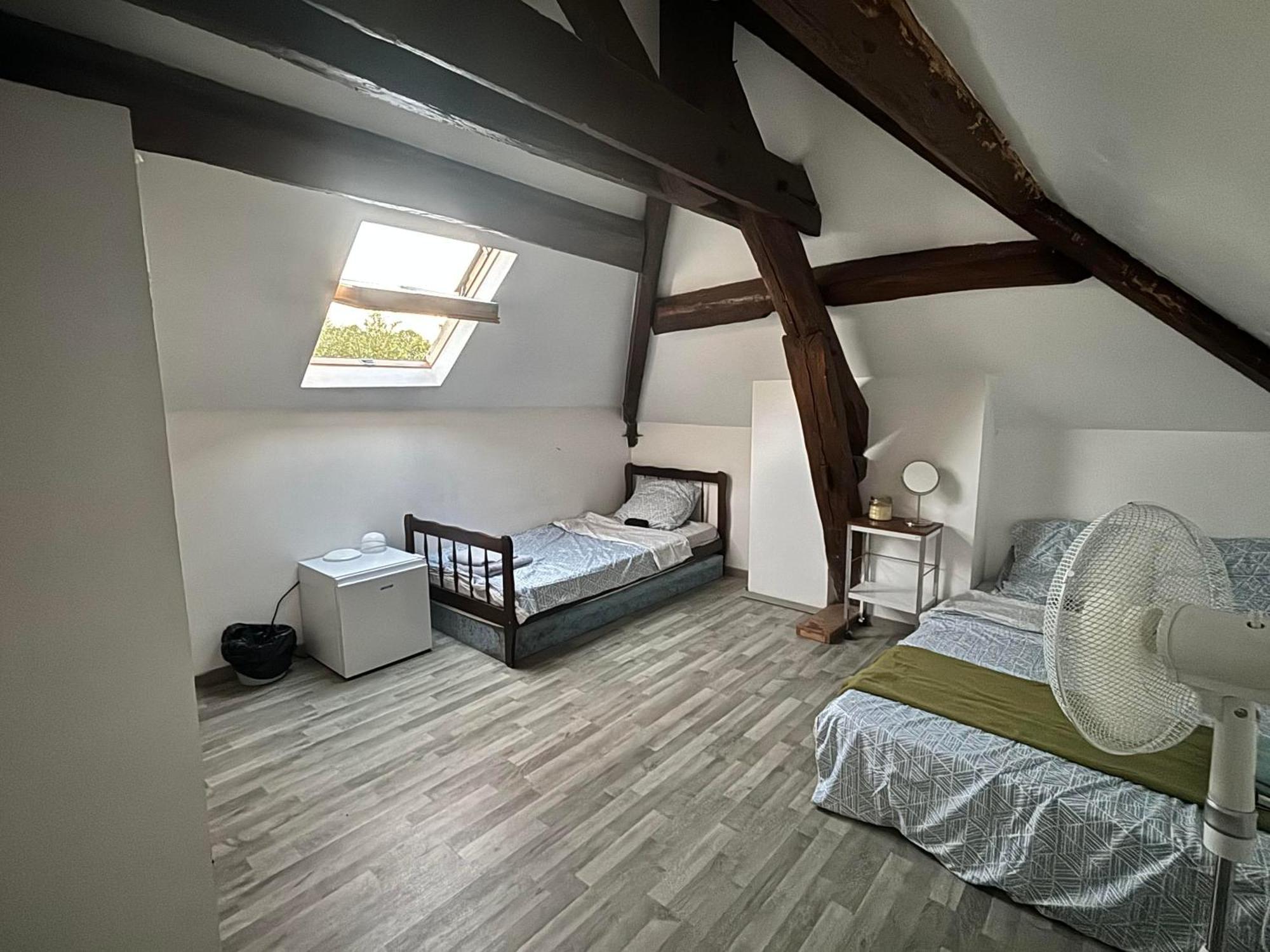 Endroit Charmant Coulommiers Esterno foto